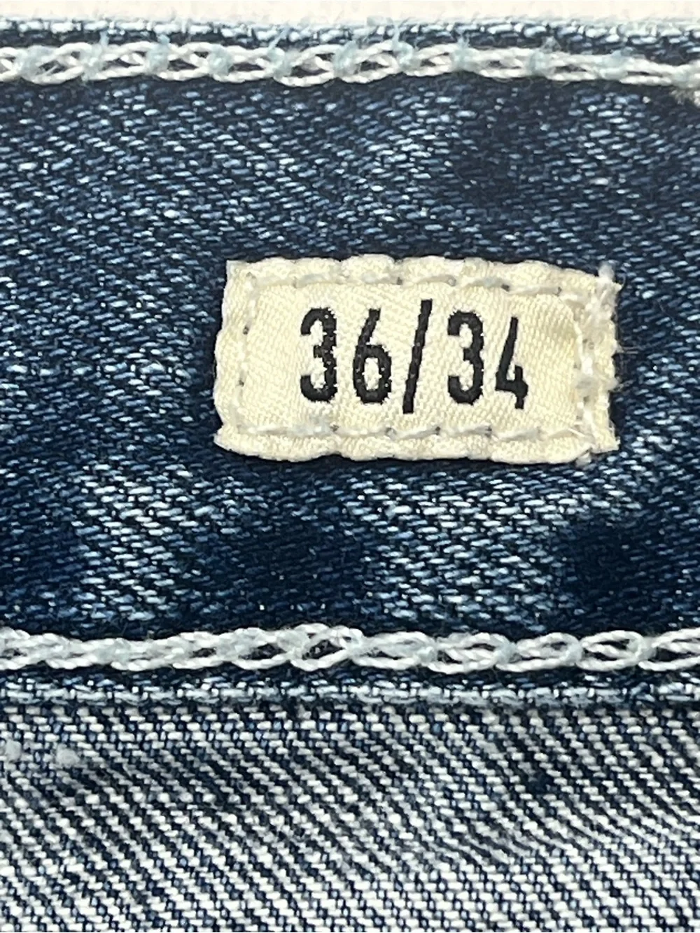 Ariat M2 Mens Traditional Relaxed Boot Cut Medium Wash Distressed Jeans 36x34